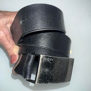 Guess Black leather belt with silver buckle 36-41" #leather #buckle